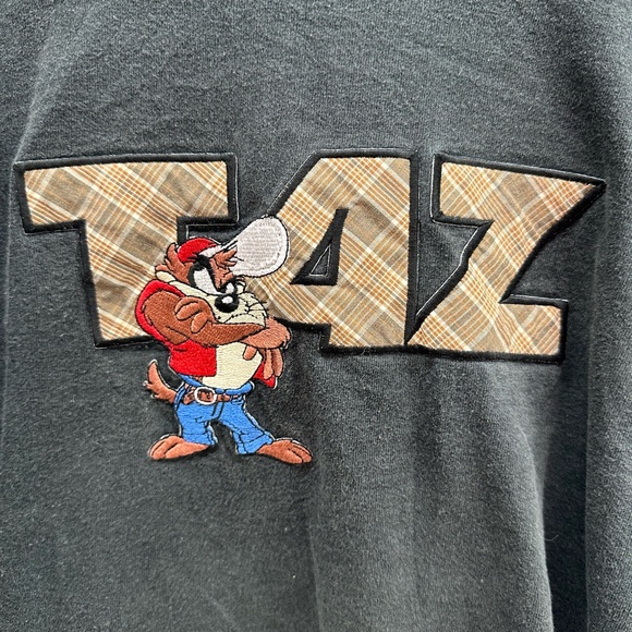 Vintage 1992 Looney Tunes Taz Burberry-Like Patch-Embroidery Logo USA Made Shirt - Picture 3 of 5